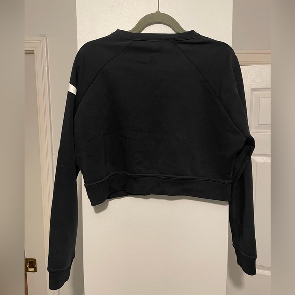 NIKE graphic swoosh sweater - Picture 2 of 2